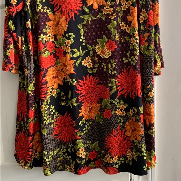 Slinky Brand Medium Cardigan - Picture 6 of 7